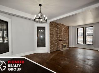 2943 N Halsted St #1A, Chicago, IL 60657