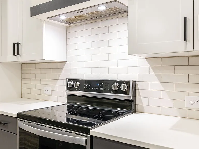 28 Becker Pl — Photo 22