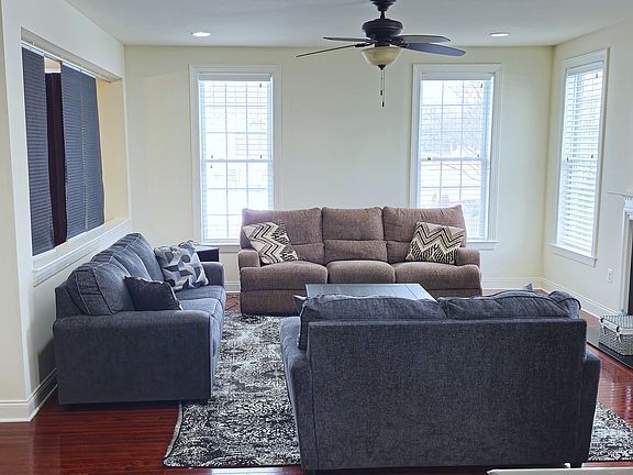 2nd image of 22820 Quante Sq