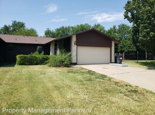 2355 N Rutland Ct, Wichita, KS 67226