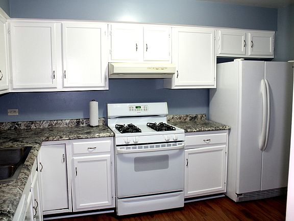 4th image of 1028 E Randville Dr