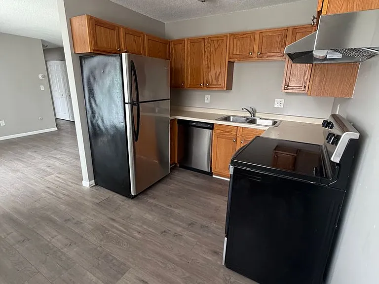 1053 County Road D E — Photo 11