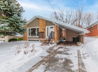 10 Golfhaven Dr, Toronto, ON M1G 2C9