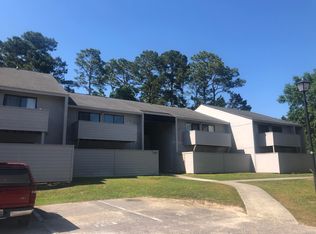 206 Greencastle Dr, Goose Creek, SC 29445