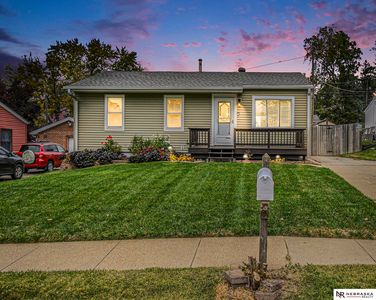 4124 Southern Hills Dr, Bellevue, NE, 68147