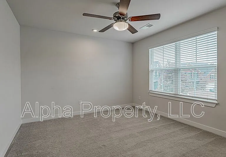 921 Saint Elmos Ct — Photo 21