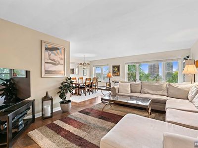 275 Hoym St APT 4H, Fort Lee, NJ, 07024