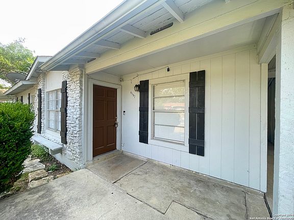 3rd image of 6507 IDLEWOOD DR