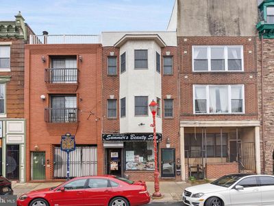 814 South St #2, Philadelphia, PA, 19147