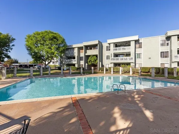 1060 E Washington Ave Unit 5, Escondido, CA 92025