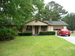204 Stillwood Dr, Jacksonville, NC 28540