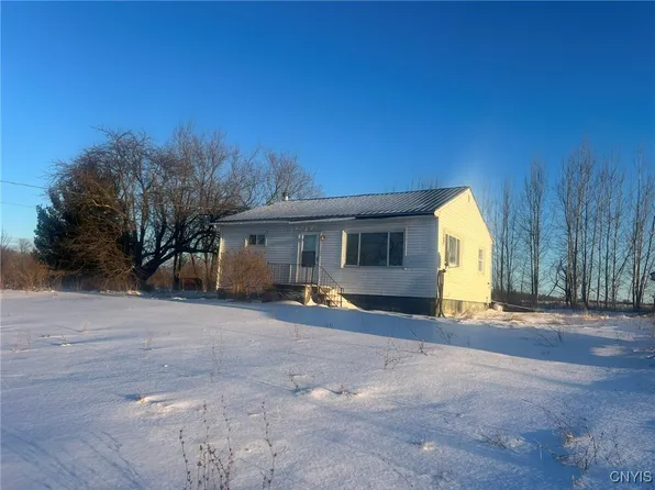 9704 State Highway 37, Ogdensburg, NY 13669