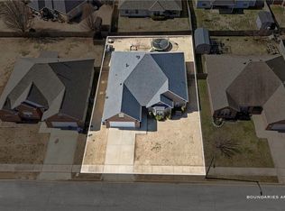 1406 N Latisha Ln, Siloam Springs, AR 72761