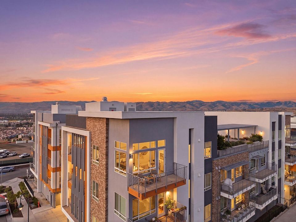 1st image of 3034 Empoli St #9