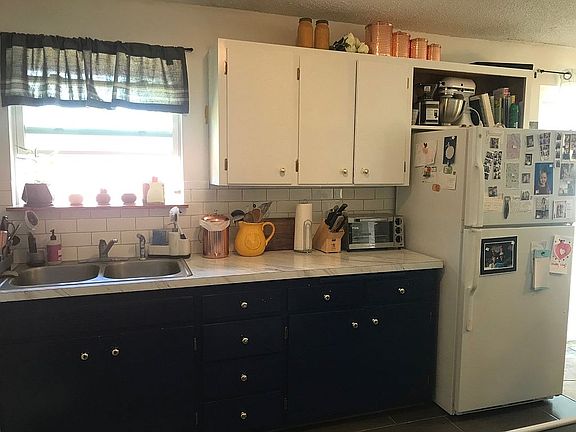 This is the old fridge