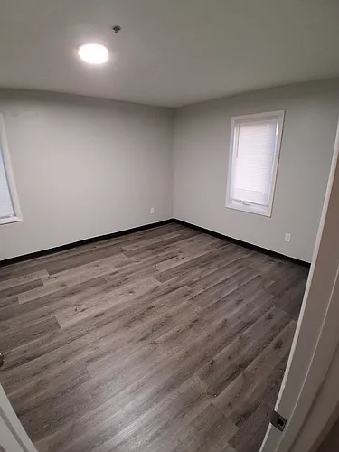 204 Grand Ave Photo 1