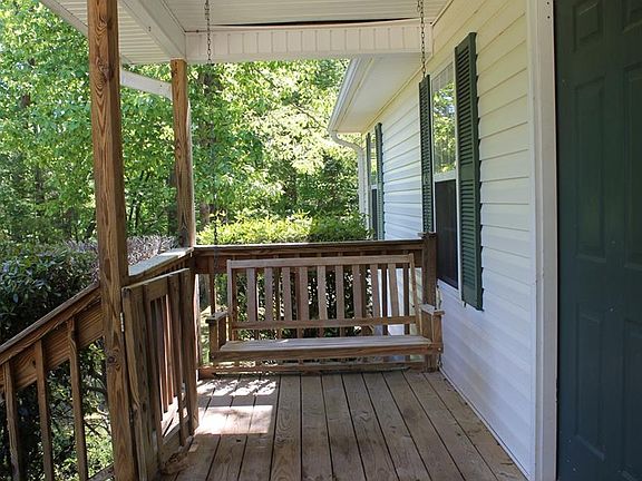 3rd image of 638 Hensley Way