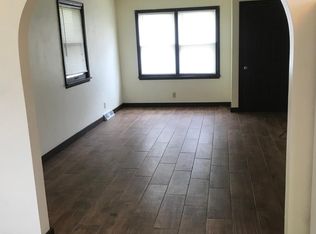 6538 Cedar St, Davenport, IA 52806