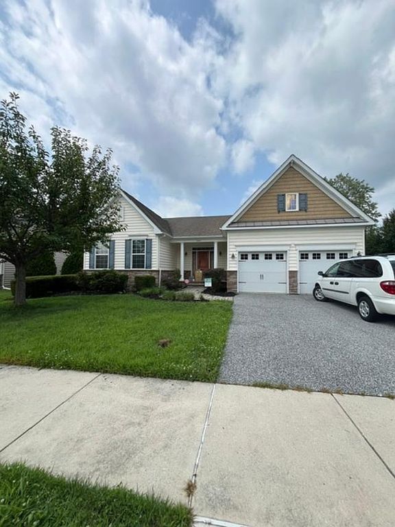 900 S Aikens Tavern Ct - Property Image