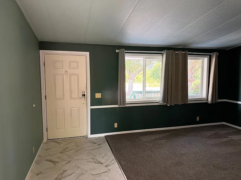 192 Deadmond Ferry Rd — Photo 5