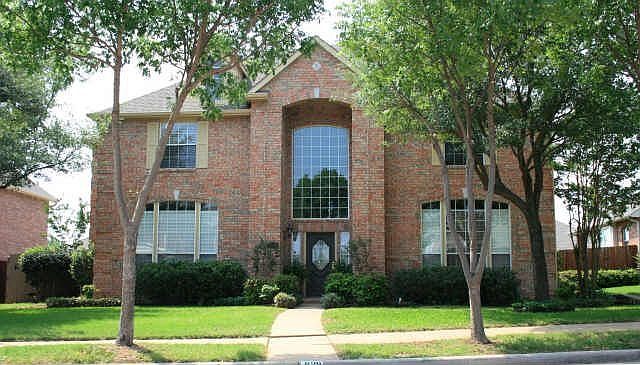 1st image of 629 Post Oak Dr