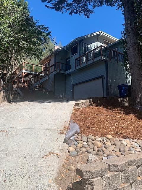 1st image of 245 Bethany Dr