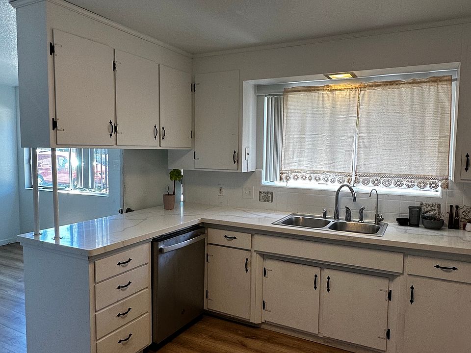 1st image of 4890 Hamilton Ave