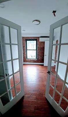 Rented by Frank Galeano Licensed Real Estate Broker INC | media 28