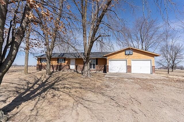1st image of 1836 County Road 1390