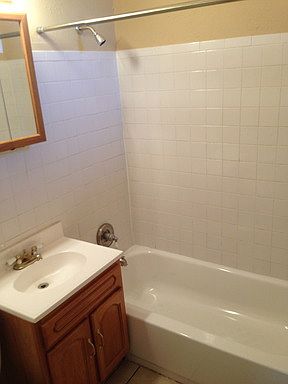 5th image of 3023 S Jefferson Ave #A