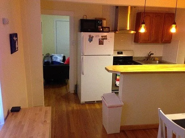 25 Andrew St #1 — Photo 2