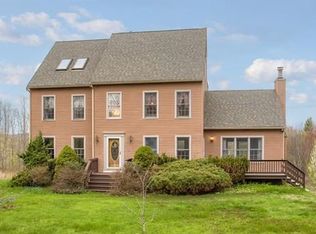 530 Jewett Hill Rd, Ashby, MA 01431