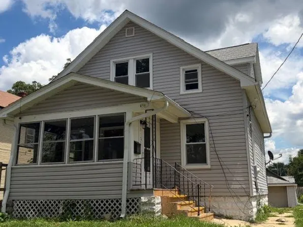 1122 17th St, Rockford, IL 61104