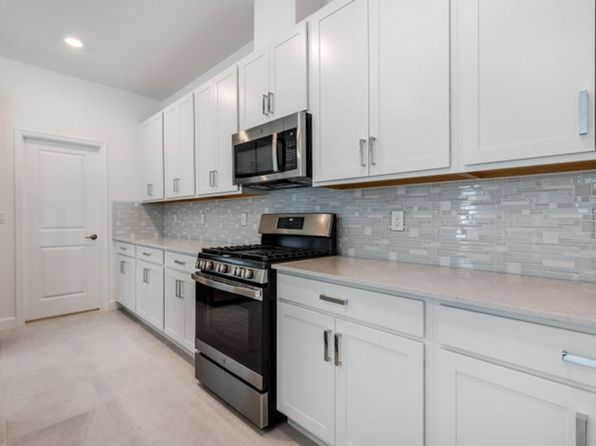 1306 Tangled Orchard Trce