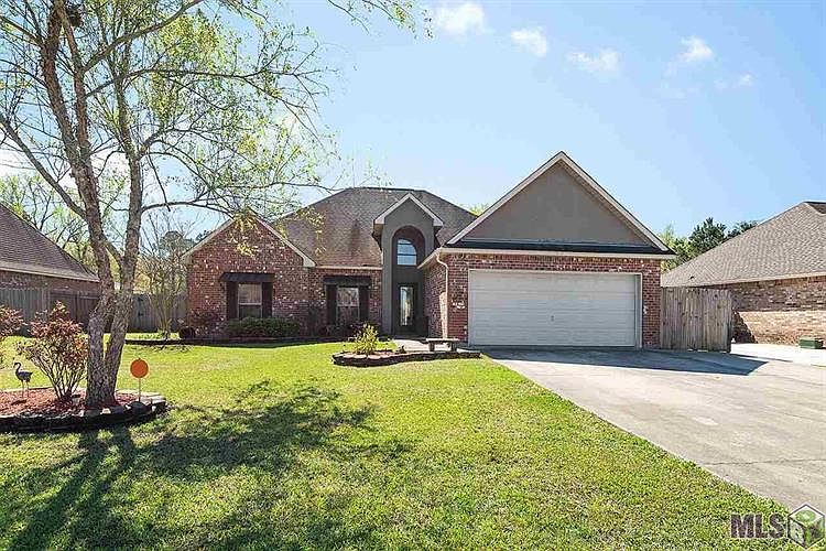 1st image of 43019 Sycamore Bend Ave