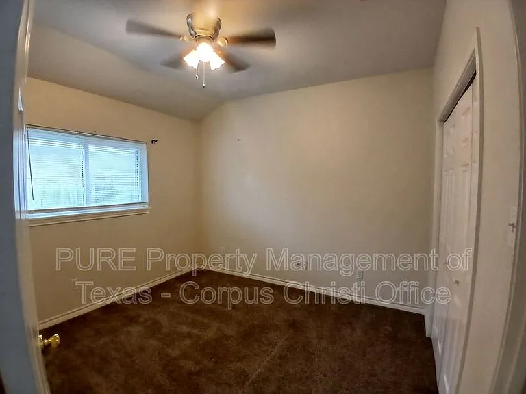 7609 Cold Springs Dr — Photo 30