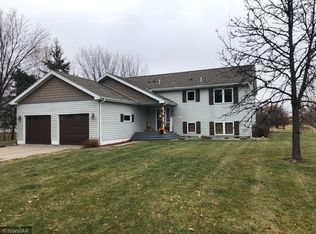 601 4th St NE, Baudette, MN 56623
