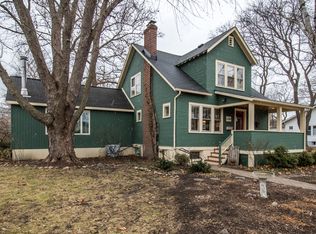 1105 S 5th St, Saint Charles, IL