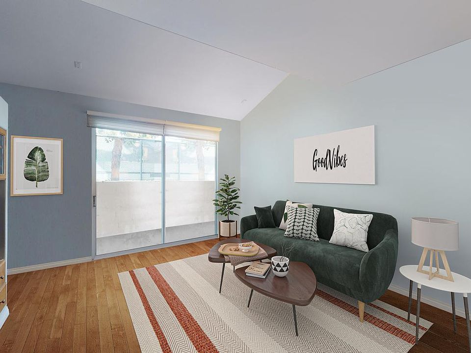 Optionally furnished common areas! Common areas can come beautifully furnished by our in-house design team for an additional fee.