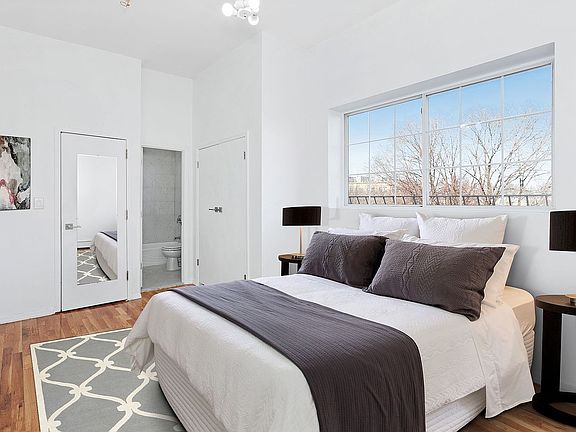 3rd image of 574 Eastern Pkwy #1