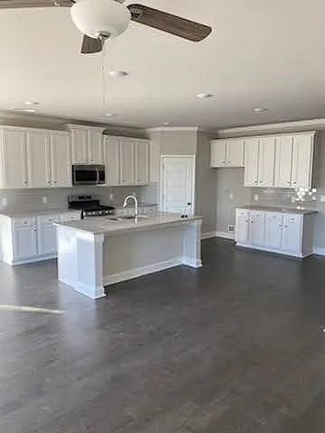 200 Broadleaf Way #10 — Photo 9