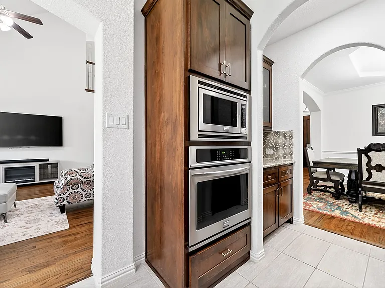 12305 Belmeade Dr — Photo 15
