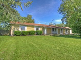 6561 Duck Creek Rd, Berlin Center, OH 44401