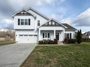 1001 Chagford Dr, Clarksville, TN 37043
