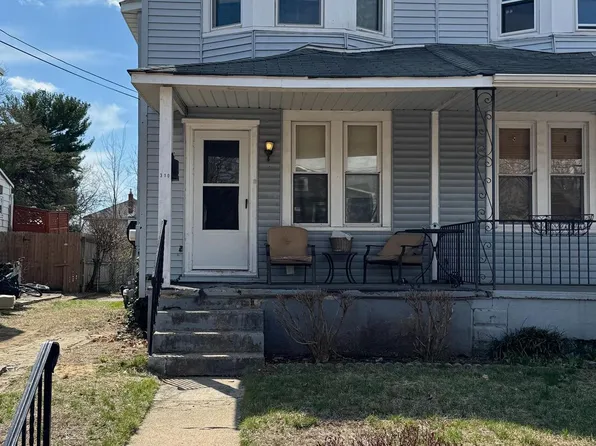 310 Heulings Ave, Riverside, NJ 08075