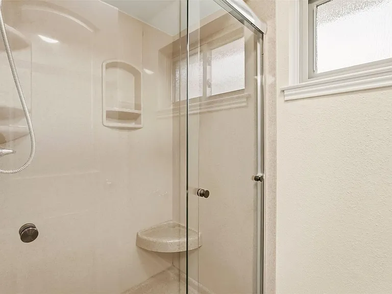 1911 Michele Dr — Photo 21