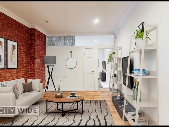 320 East 93rd Street image 1 of 7