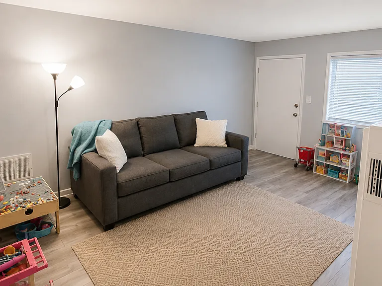 7571 University Ave #C — Photo 4