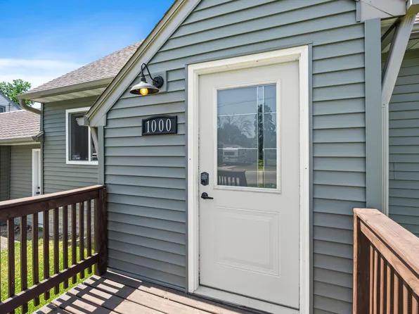 1000 W Lyon Ave, Lake City, MN 55041