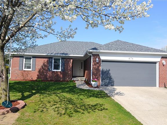 2nd image of 678 Aspen Ct
